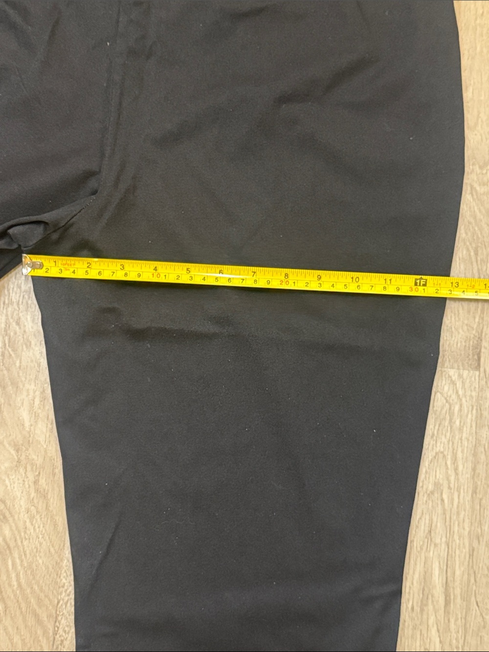Chicos Size 3 (16/18) Black Stretch Capri Pants - Picture 8 of 11